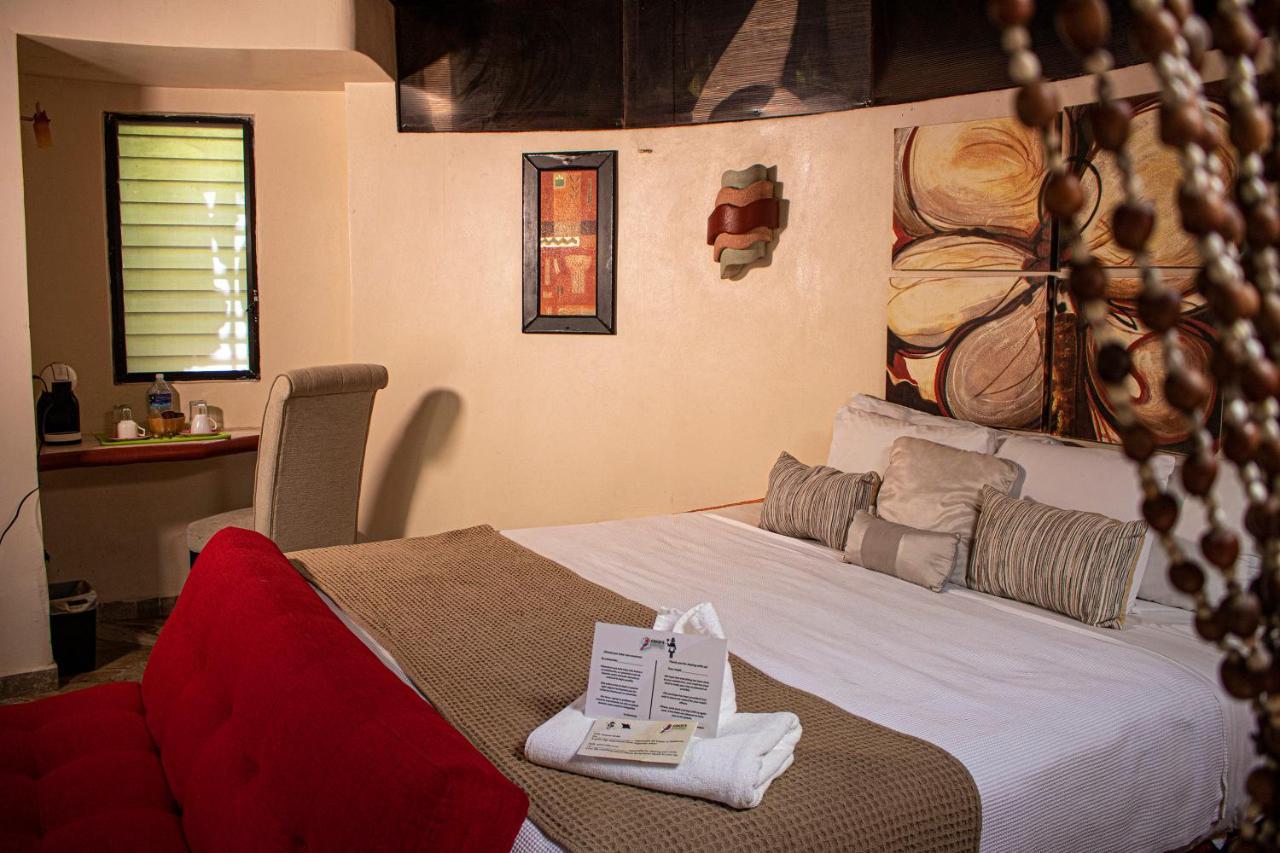 Cocos Cabanas Playa Del Carmen Adults Only 외부 사진